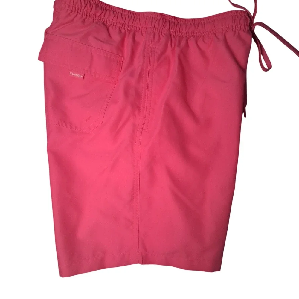 Calvin Klein Men's‎ Swim Shorts, Med, Pink, Pockets Galor